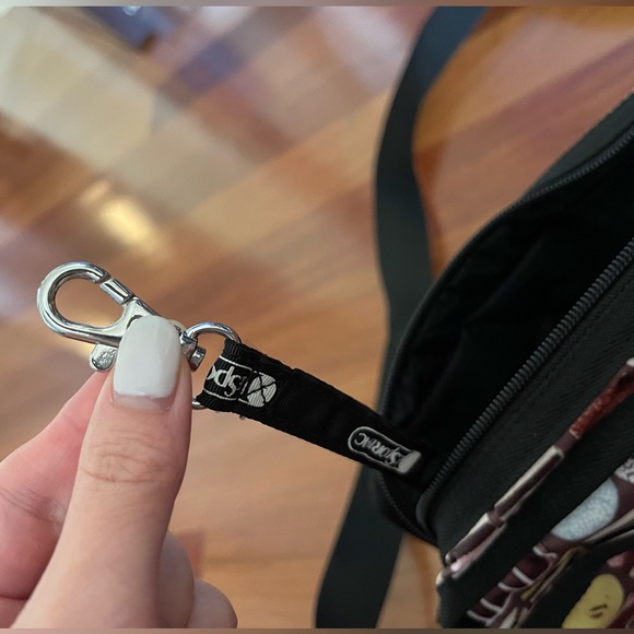 NWT Lesportsac Gabrielle East/West Crossbody Bag - Picture 4 of 11